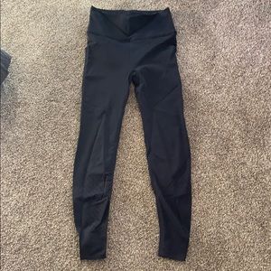 Lululemon perforated ankle leggings